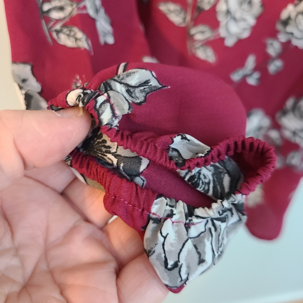 Torrid Georgette Floral Blouse Keyhole Magenta Long Sleeve Women's Size 0 (L 12) - Picture 10 of 15